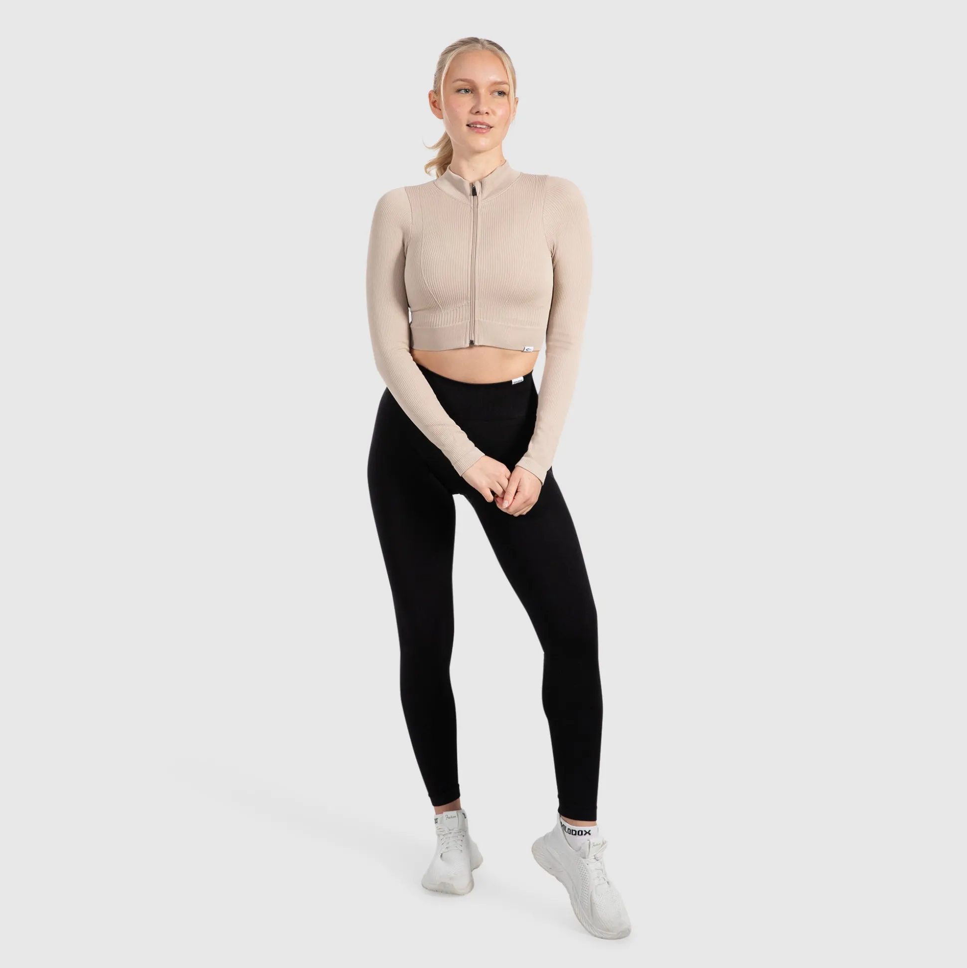 Cropjacke Kompression Zeya - Bitte eine Nummer größer bestellen