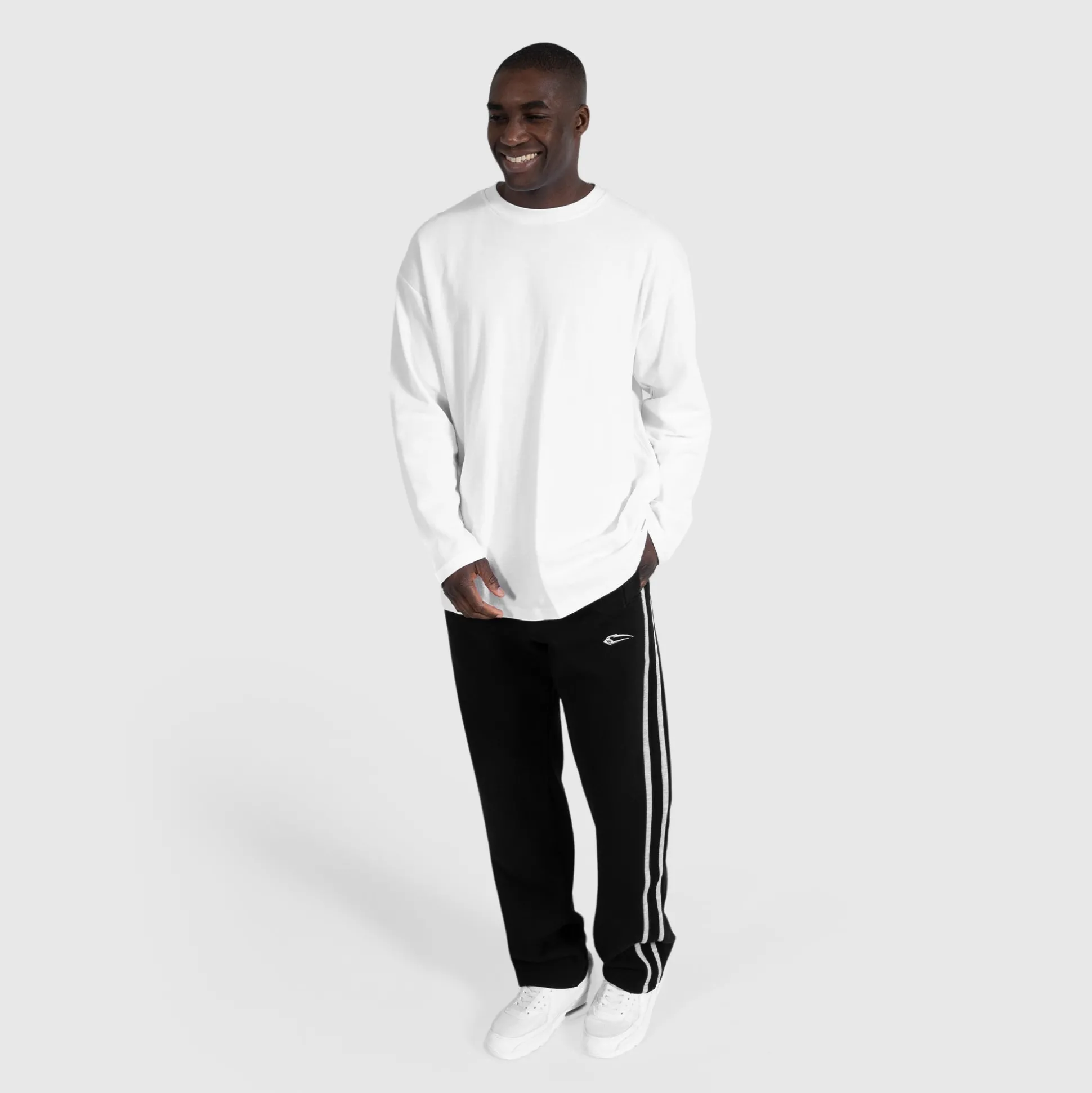 Joggers Sue Loose
