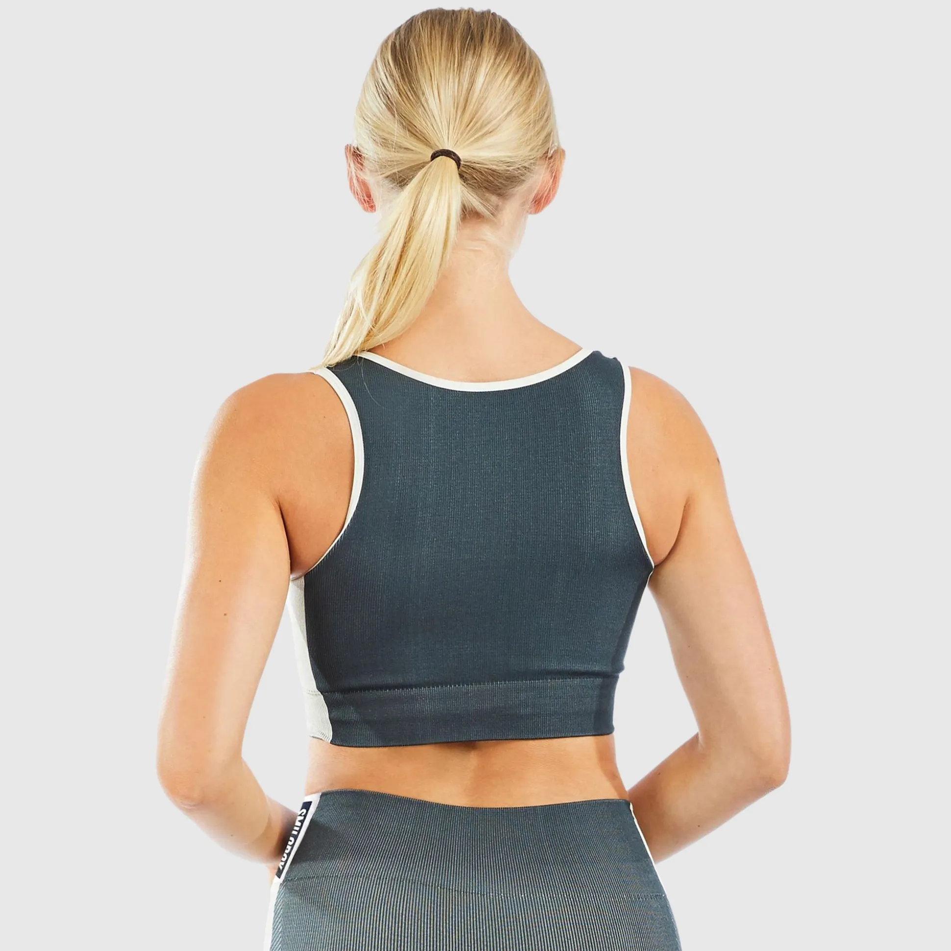 Sports bra smash