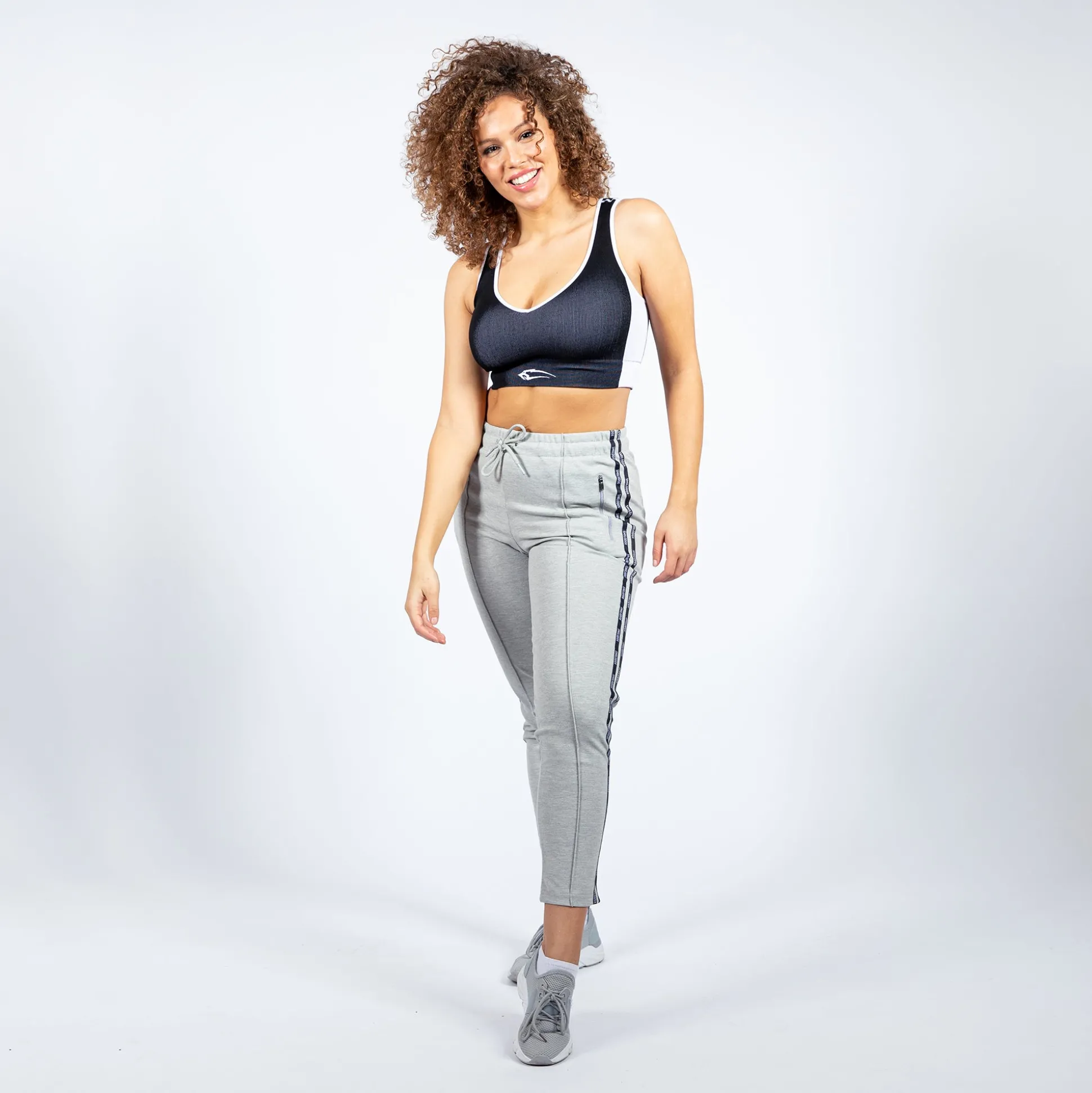 Sweatpants Carry
